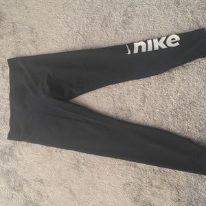 Nike leggings